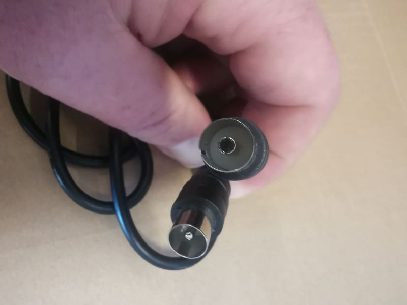Antenna cable
