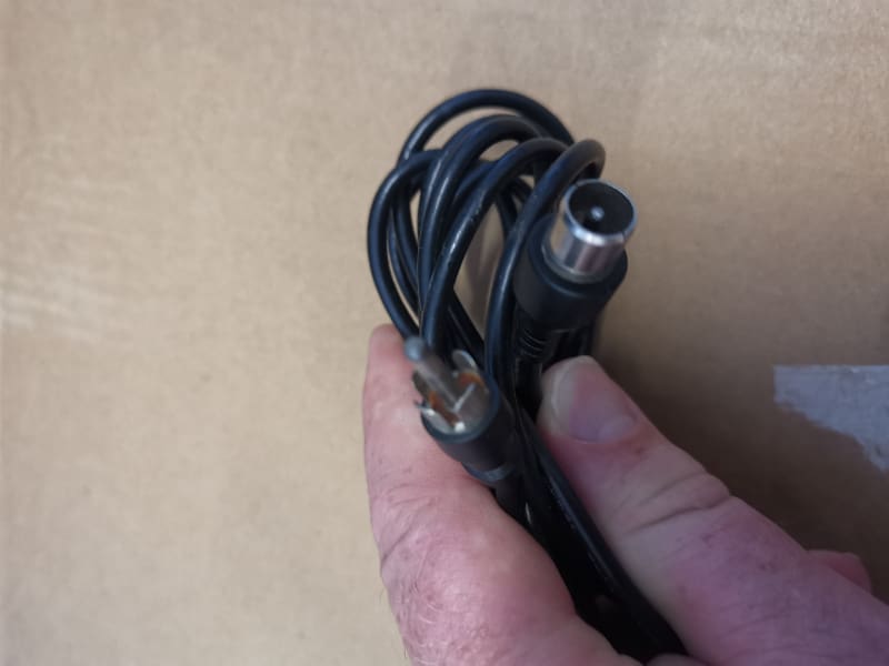 Antenna cable (no.2)