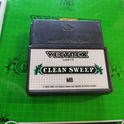 Vectrex game + overlay: Cleansweep