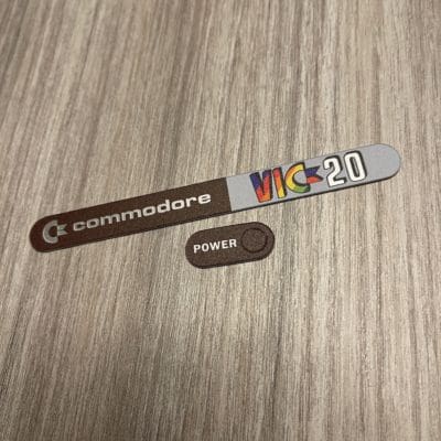 VIC20 badges various - 0,5mm thick