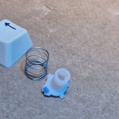 Commodore Amiga 500 key set (white plunger) - State neede key in comments.