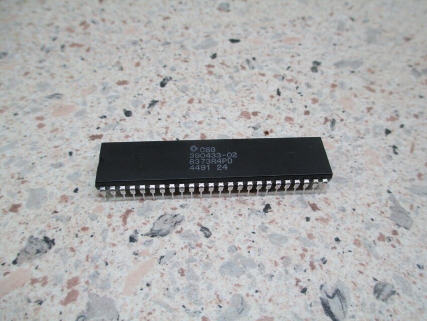 8373R4PD CSG HIRES DENISE Video Control Chip ECS Amiga 500+ 500 Upgrade