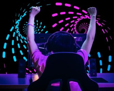 From Loot Boxes to Bonus Rounds: The Psychology of Rewards in Gaming