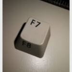 Amiga Mitsumi replacement key (white)