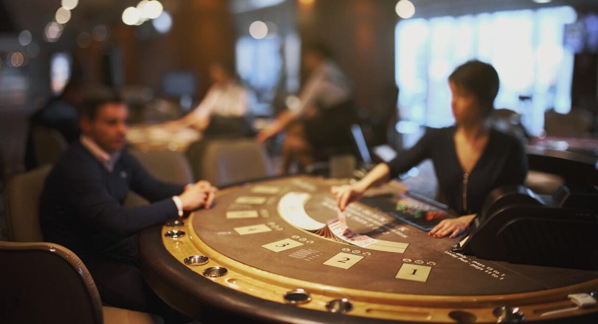 The Rise of Live Dealer Games in Sweepstakes Casinos