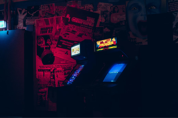 From Arcade Machines to Online Casinos: The Evolution of Digital Games