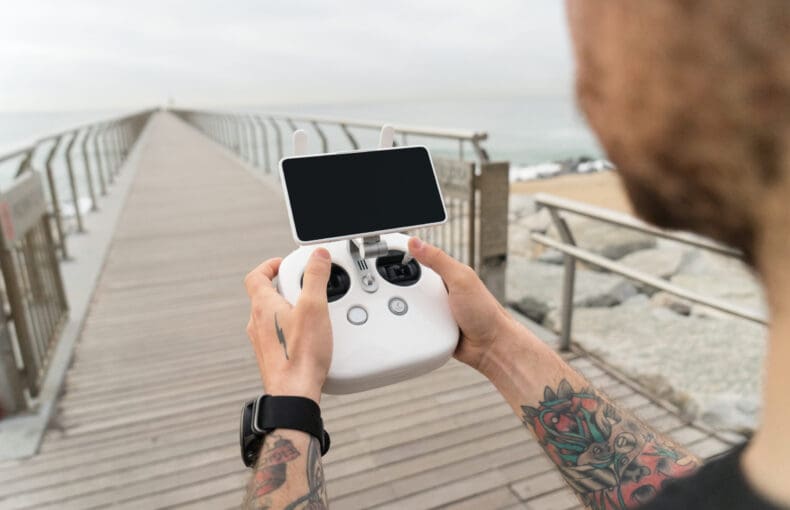 iiSU Turns a Spare Android Phone Into a Retro Handheld Worth Taking Seriously
